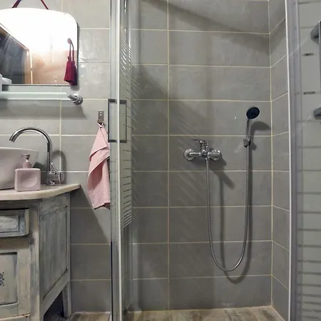 Central Aristotelous Studio 1 *